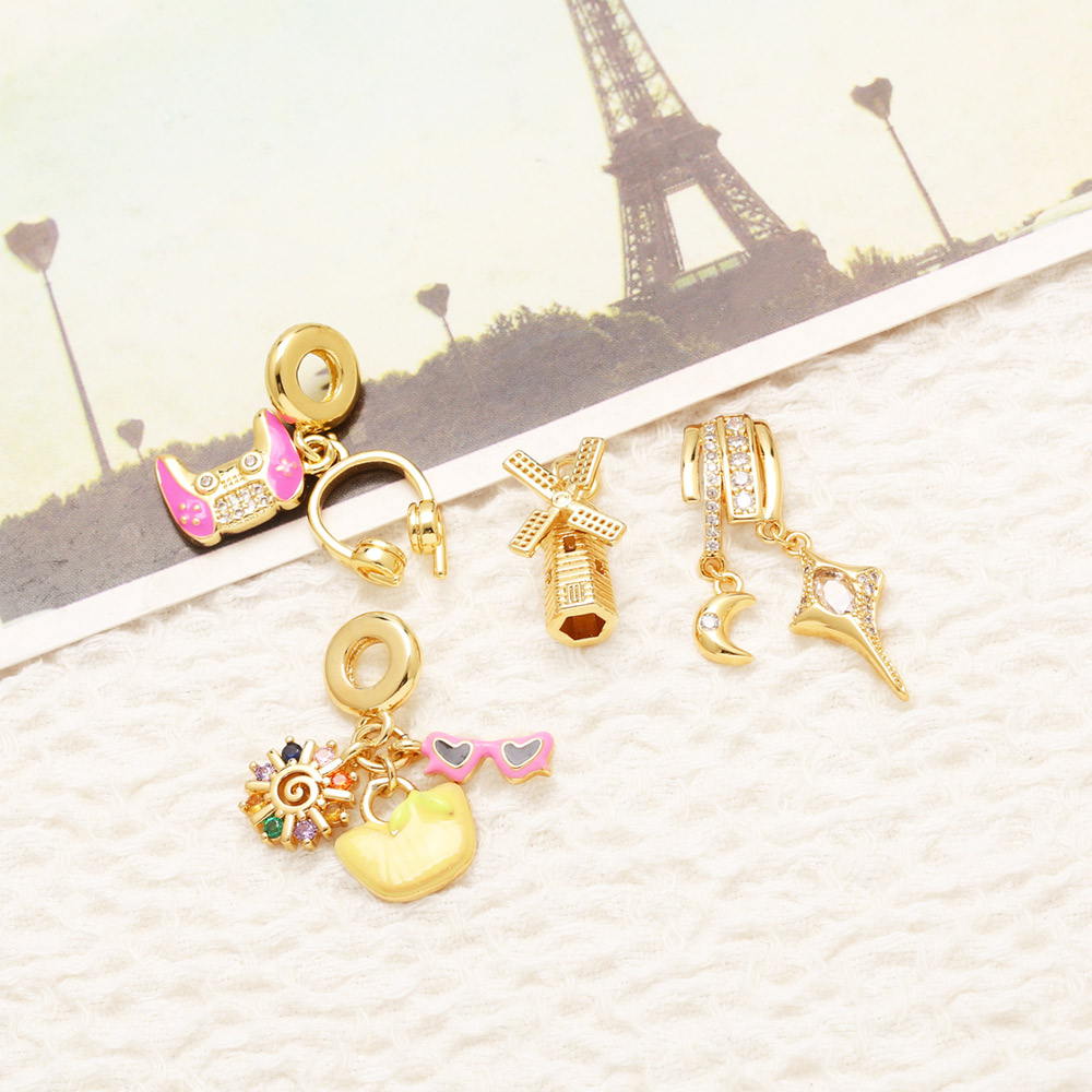 จี้รูปจอยเกมเคลือบสีชมพู OCESR - Jewelry Making Game บทวิจารณ์และราคา